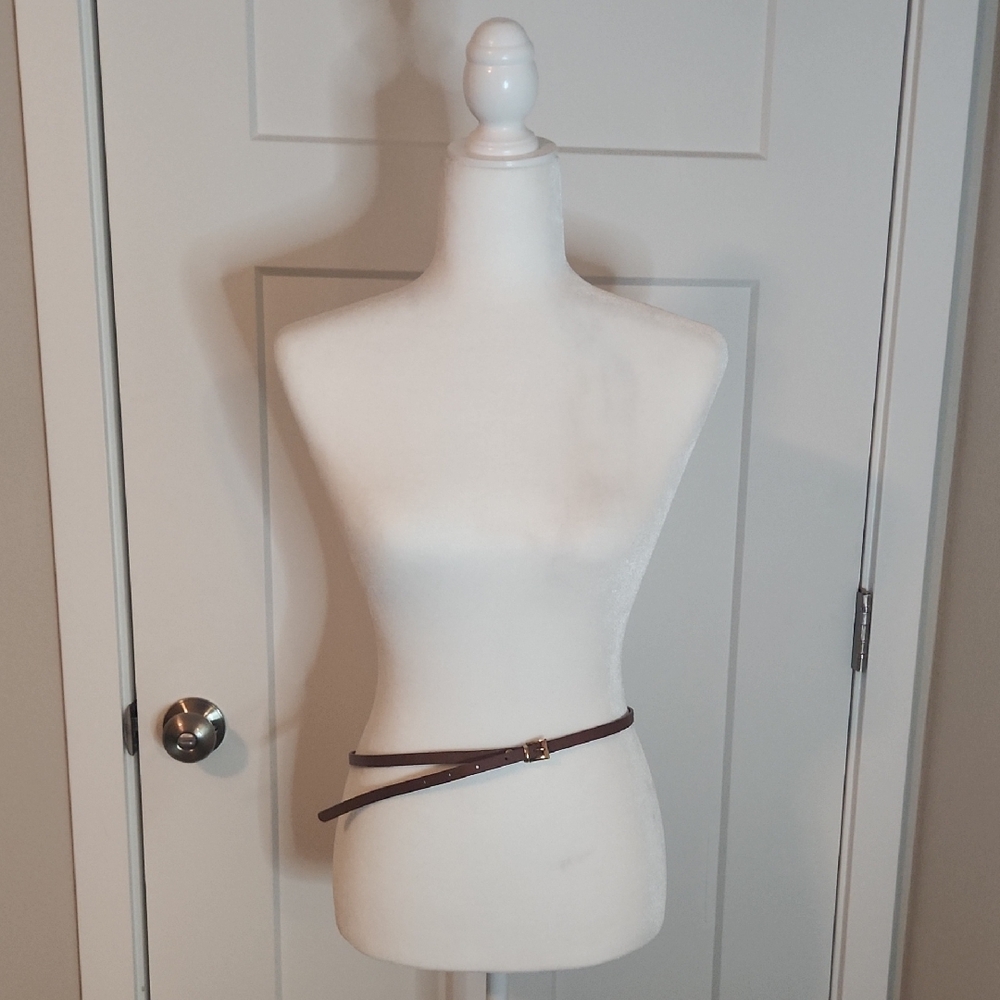 Elegant Skinny Brown Leather Belt